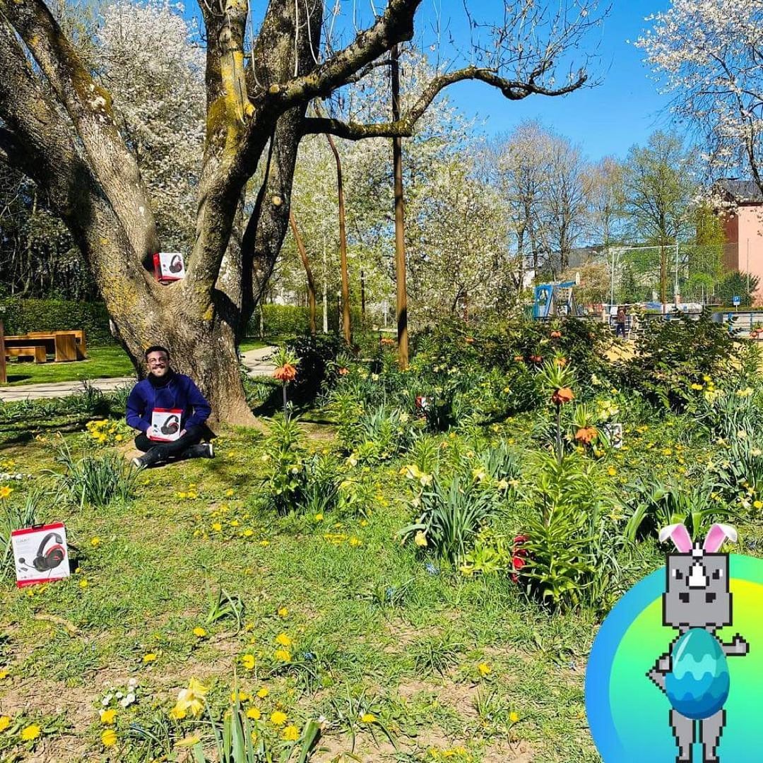 The <a href="/HyperX/">HyperX</a> Easter bunny was in our garden this morning and hid some headsets🐰 One of them could be yours!

You can take part in the giveaway on Instagram!😉

instagram.com/p/CcctM0qKhzt/

#giveaway #gaming #luxembourg