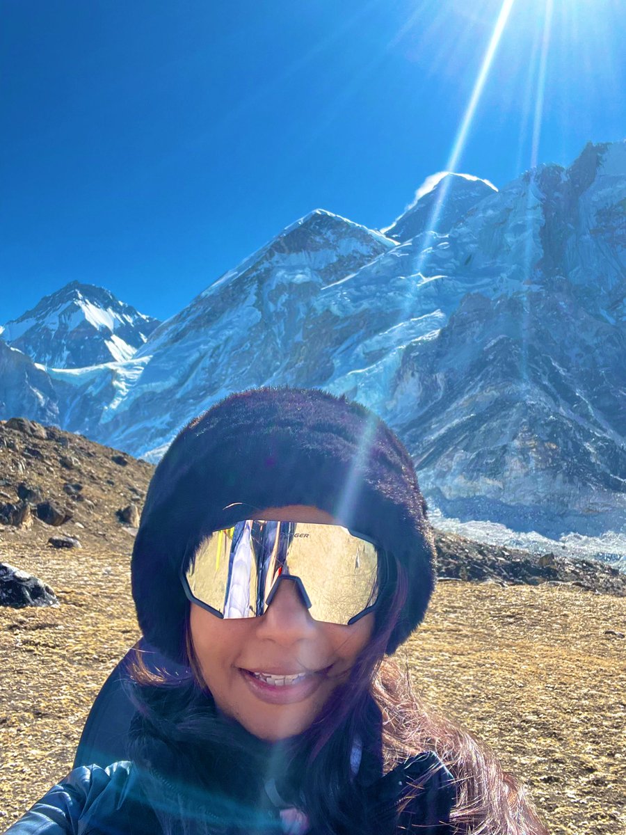 PritiRathiGupta's tweet photo. Celebrating a personal win today!
Worked on my acute Knee and heel pain with strength training and conditioning. The easier path would have been to give up on health.
But trekked it to the Kalaa Patthar & Gokyo Lakes with no discomfort and pain.
#WorkOnYourGoals #EBC #Everest https://t.co/0sOPoRhsma