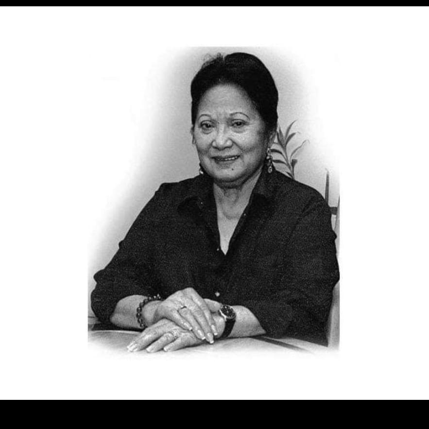 flayful's tweet photo. I knew her dearly as "Manang Fe", one of my fave characters in ABS-CBN's noontime drama "Be Careful with my Heart".⁣
⁣
But years ago after that drama aired, I met her and she became one of my unforgettable Lost Luggage (LL) experiences for the airline I used to work for. https://t.co/2tpNu9BYD5