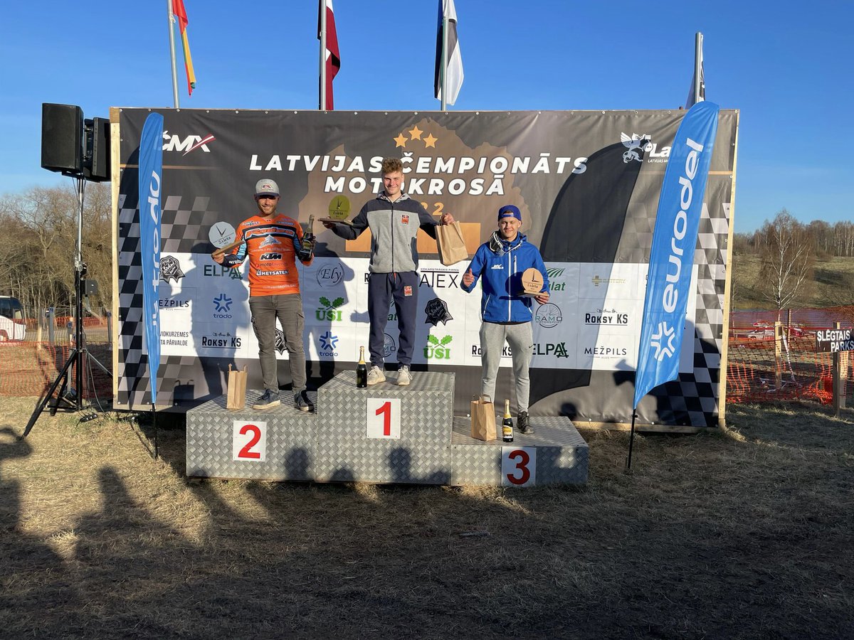 MXmoduls's tweet photo. Lieliska diena LČ 1.p.!

#MXModuls sportistu rezultāti:
Kārlis Sabulis MX1 izcīnīja uzvaru (1-1).
Mairis Pumpurs MX2 izcīnīja 3.vietu (2-3).
Martins Platkēvičs MX125 izcīnīja 4.vietu (5-4).
Markuss Kokins MX125 izcīnīja 5.vietu (4-5).
Emīls Solovjevs MX85 izcīnīja 4.vietu (3-4). https://t.co/Y1Howun1OW