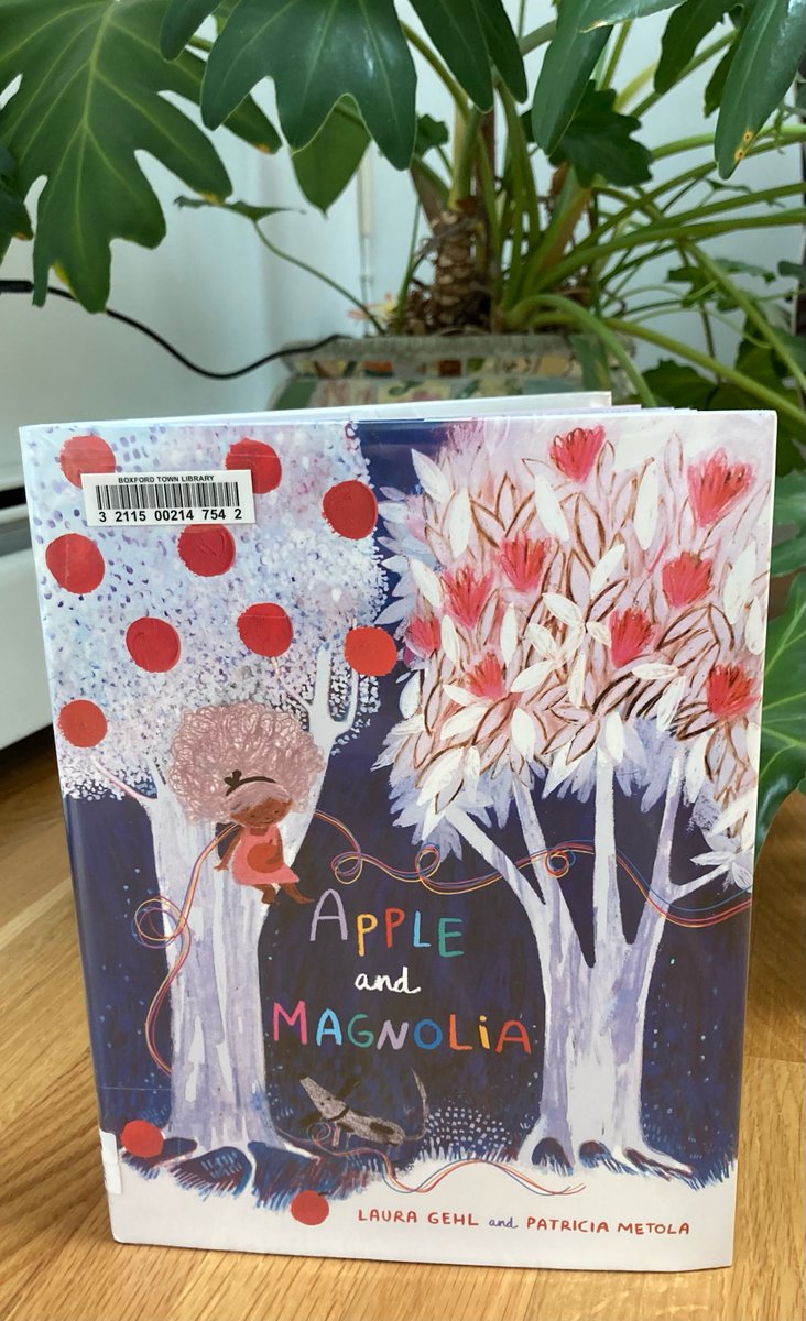 #kidlit <a href="/AuthorLauraGehl/">Laura Gehl</a> APPLES and MAGNOLIA is #picturebook and tree loveliness! Beautiful! <a href="/patriciambouzo/">patricia metola</a> &amp; <a href="/FlyingEyeBooks/">Flying Eye B👀ks</a>