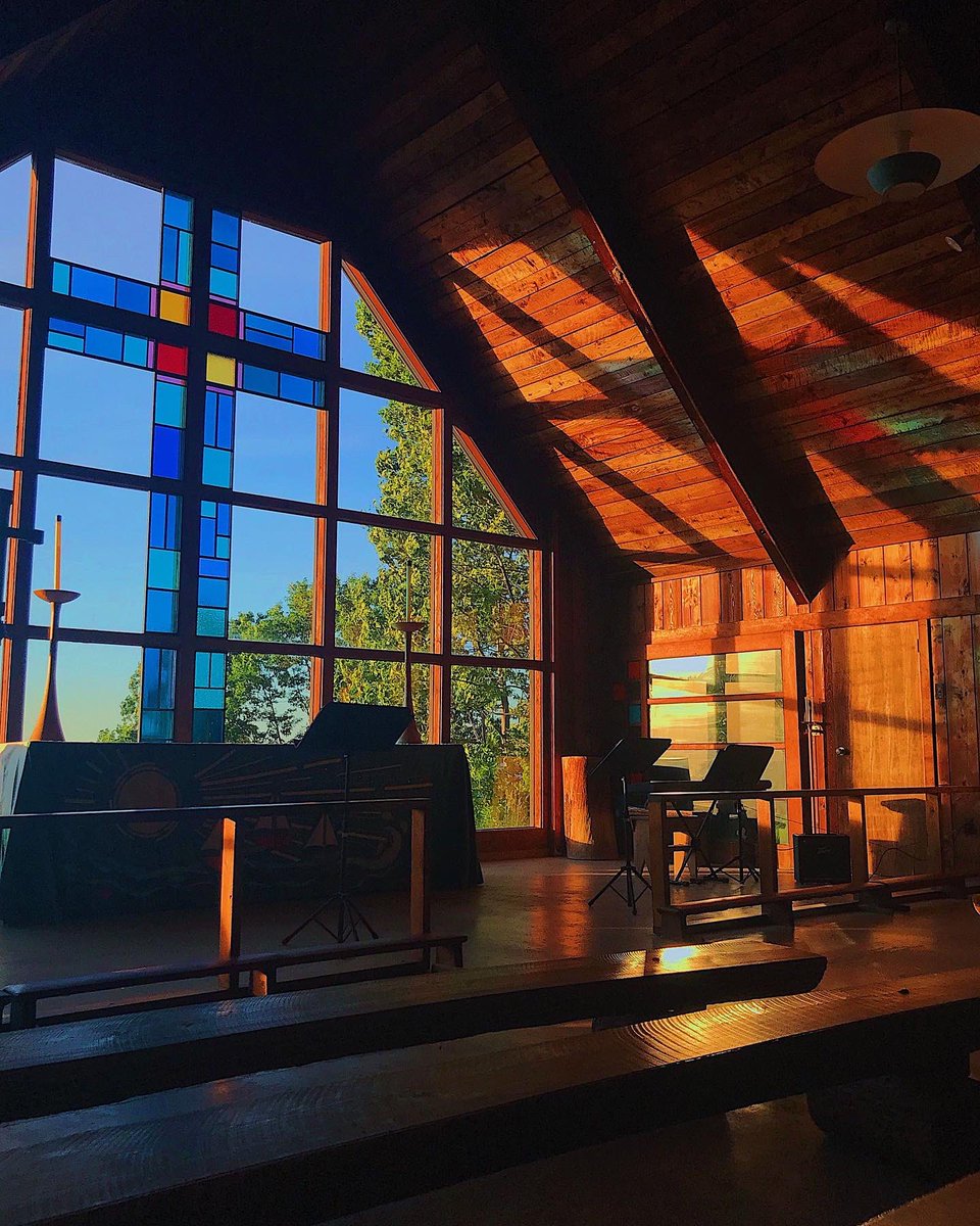 calvary_camp's tweet photo. To all of our campers, staff, directors, and families, we hope you have the happiest Easter Sunday this year. For all who celebrate, it is a day of joy and light—one that we hope you will share with those you love. Happy Easter! https://t.co/DsGtqRqiCV