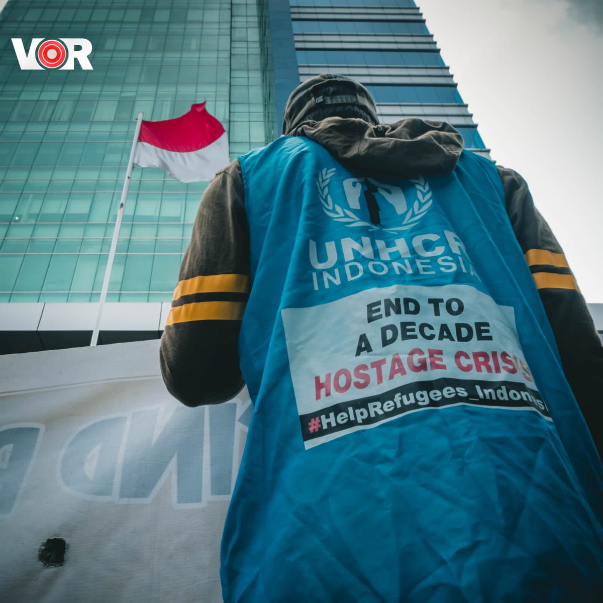 m_j_341's tweet photo. #RescueAfgRefugees_Indonesia 

The resettlement process to third countries is invisible for Afghan refugees in Indonesia.and they have been fully forgotten for nearly a decade.
@JustinTrudeau https://t.co/02vsmhaqRw