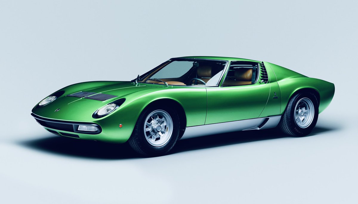 David_Favest's tweet photo. @Only9built #Lamborghini #Miura tops it all ! 💚 https://t.co/ElPxlgtqEc