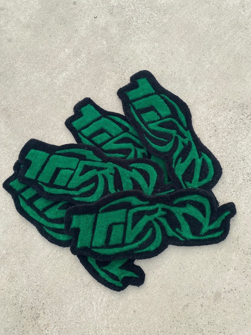 wearearobase_'s tweet photo. 🚨CONCOURS AVEC @Constant_Fossey 

GAGNE TON TAPIS « TRINITY - @JeyLaylow » ! 🧶

Pour participer : 

- RT + Follow @araignee_deau &amp; @Constant_Fossey 
- Identifie 2 potes en commentaire 

Tu peux également tenter ta chance sur Instagram !

T.A.S LE 27 AVRIL ! 🍀 https://t.co/p3G100zSsC