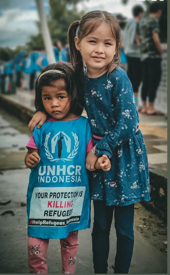 Payaminayat's tweet photo. #UNHRC history will judge you by how you have treated #AfghanRefugees differently. You have kept these innocent kids like hostages for years. #RescueAfgRefugees_Indonesia 
#freedom https://t.co/eez3jW7ujH
