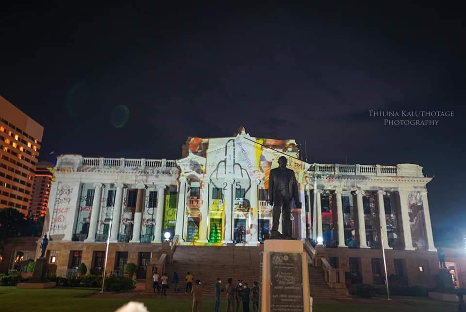 TigerTayson's tweet photo. Congratulations #Gota Level - 5 Unlocked
World Class Level Protest @ #GotaGoGama
#GoHomeGota2022
#giveourstolenmoney #srilanka #UnityisOurStrength https://t.co/jCD3YP4BKY