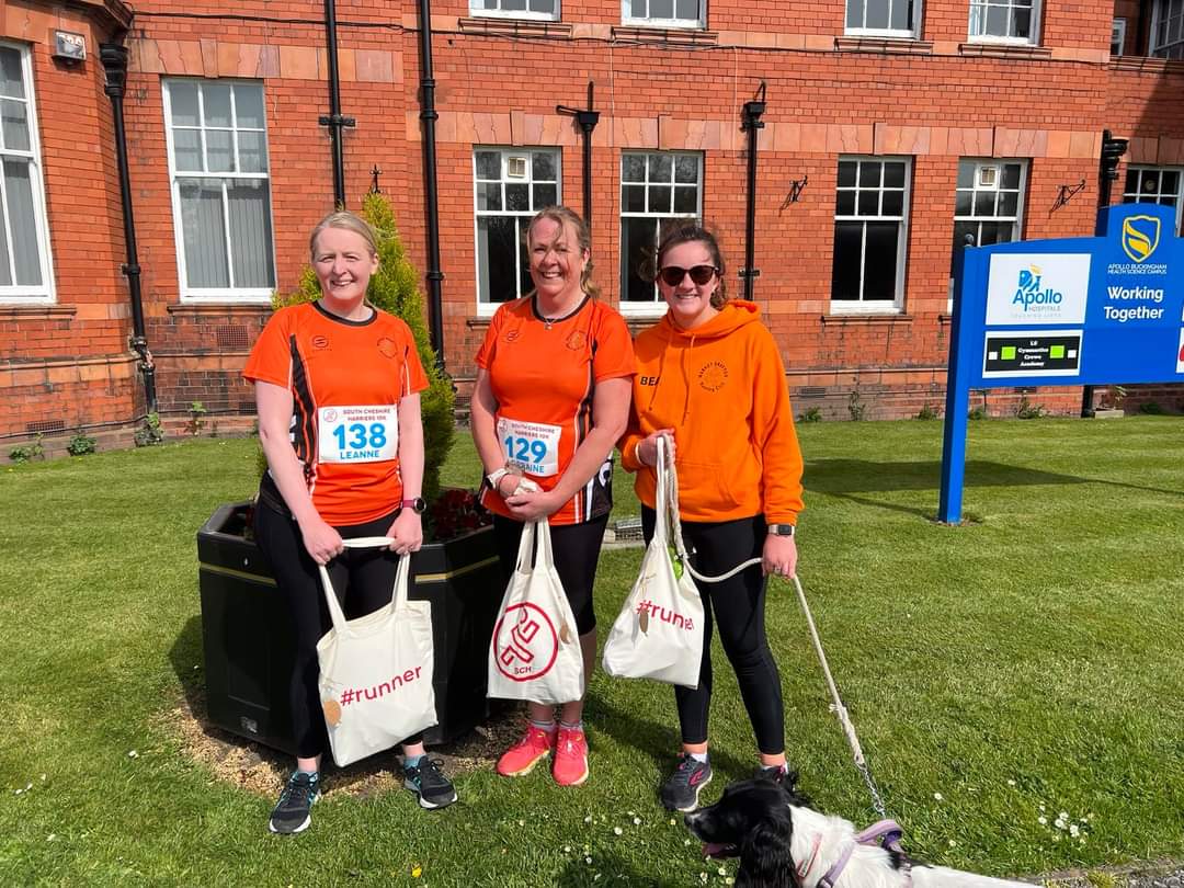 MDRunningClub's tweet image. Three cheers for a trio of Tango superstars at the Crewe 10k this morning, Bea, Leanne and Lorraine. Well done you brilliant lot - Lorraine and Leanne absolutely smashing their first 10k race! 👏