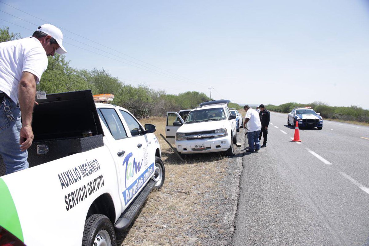 fgcabezadevaca's tweet photo. Tamaulipas los espera con los brazos abiertos, buen viaje de regreso a casa a quienes nos visitaron esta temporada de #SemanaSanta, la Policía de Auxilio Carretero y #ÁngelesAzules están para brindarles apoyo mecánico y de orientación durante su trayecto. 
¡Gracias por su visita! https://t.co/xKyjefN5bv