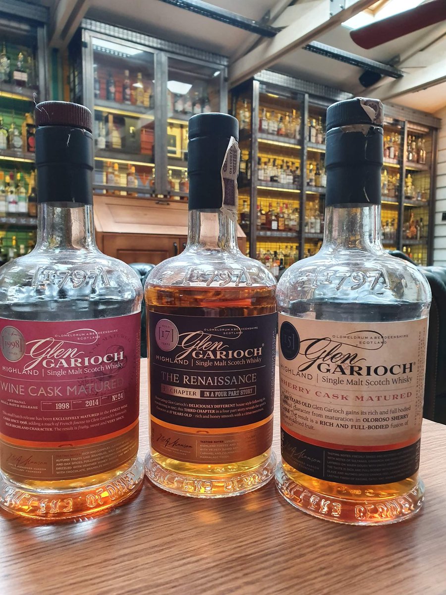DomWhiskyJG's tweet image. Happy Whisky Easter! (3x20ml):

#JastrzębiaGóra zestaw #ElementsofIslay PI6, PI5 i Oc5 w cenie 175 zł.

#Sopot zestaw #Edradour Ballechin Bourbon Cask, SFTC 13yo i 14yo w cenie 115 zł.

#Wrocław zestaw #Aberfeldy 16yo, 18yo, 28yo w cenie 140 zł.

#Warszawa #GlenGarioch / 145 zł.