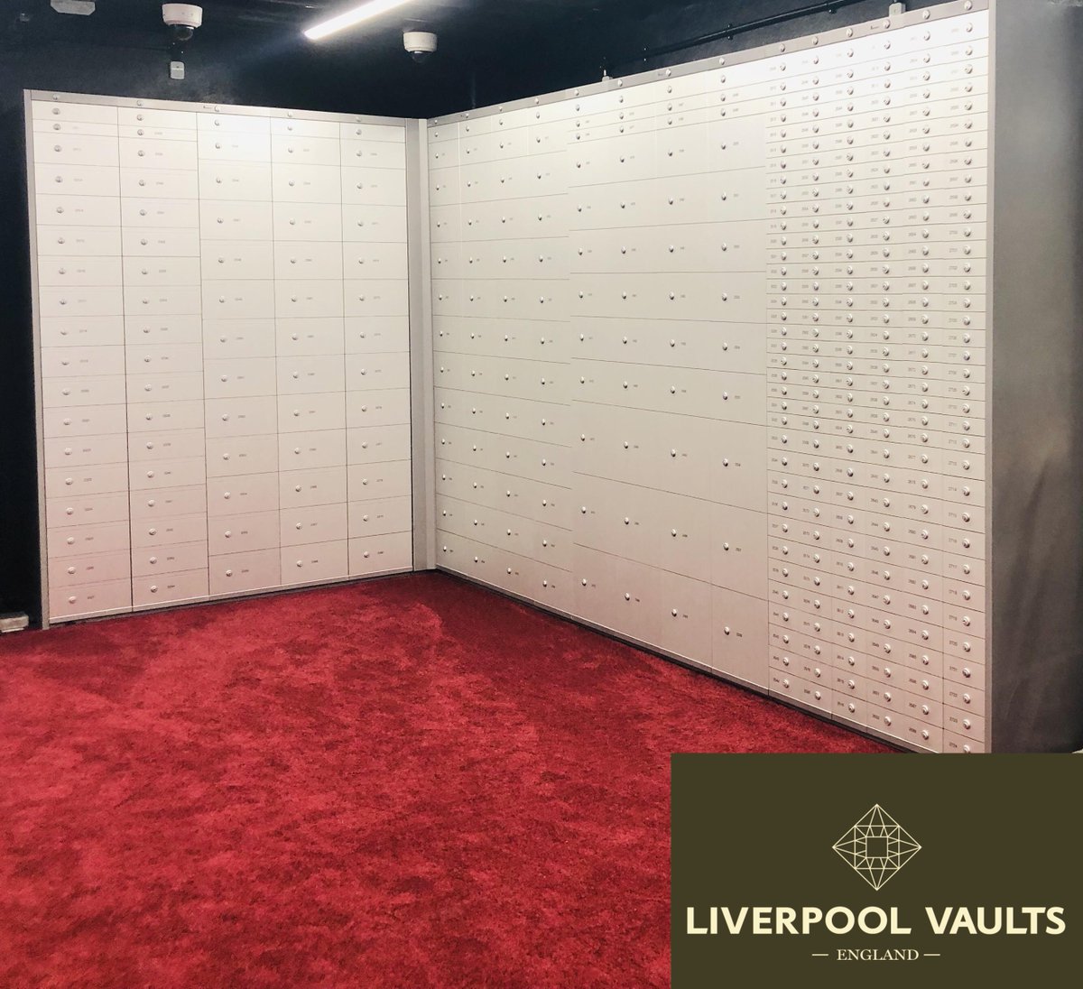 LiverpoolVaults's tweet photo. Want to know more about Liverpool Vaults Safe Deposit?

Book in for an appointment for our state-of-the-art premises.

You and your valuables will be in good hands.

For further enquiries, contact our branch today on 0151 349 0429.
#liverpoolvaults #liverpool #vault #depositbox https://t.co/GcVgjfHkWU