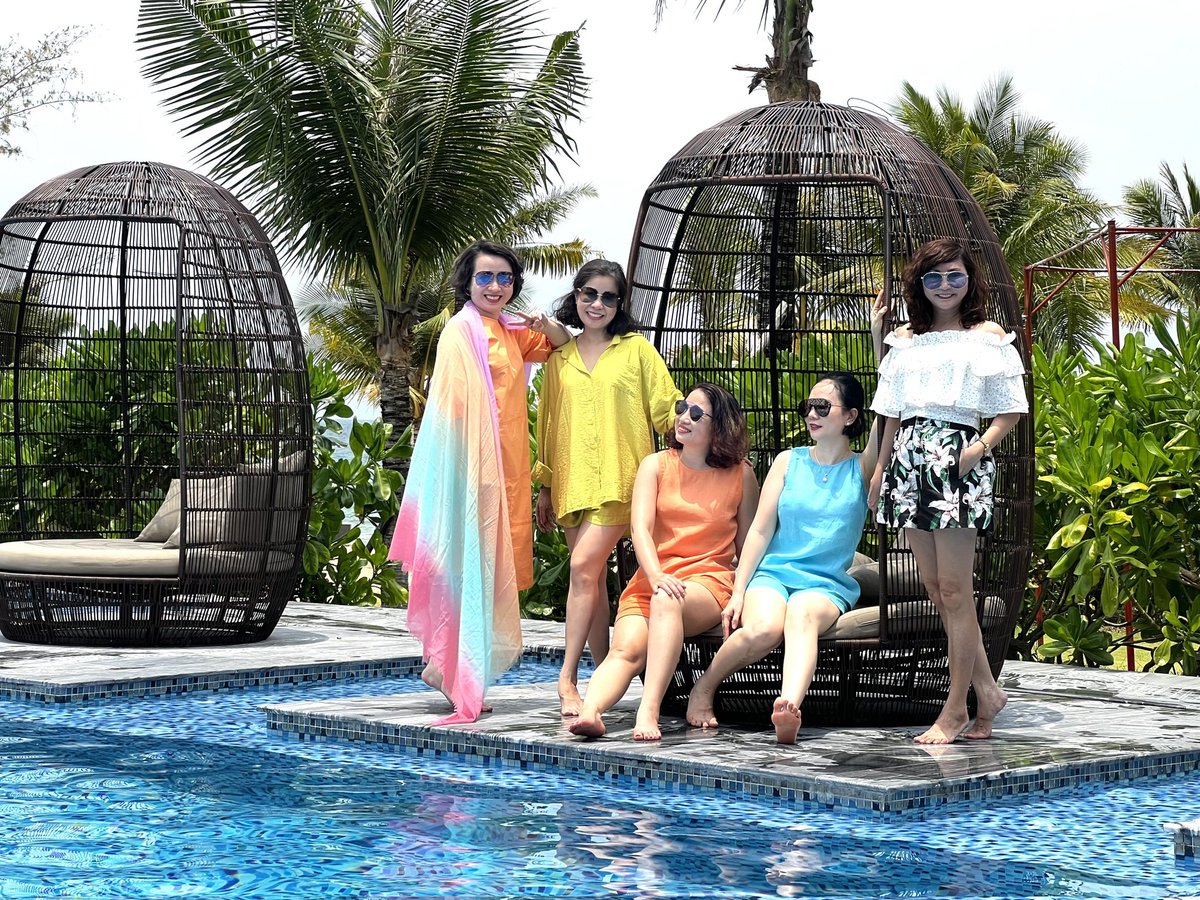 Gianglengan's tweet photo. My sisters 😍 https://t.co/tWANFg8mlr