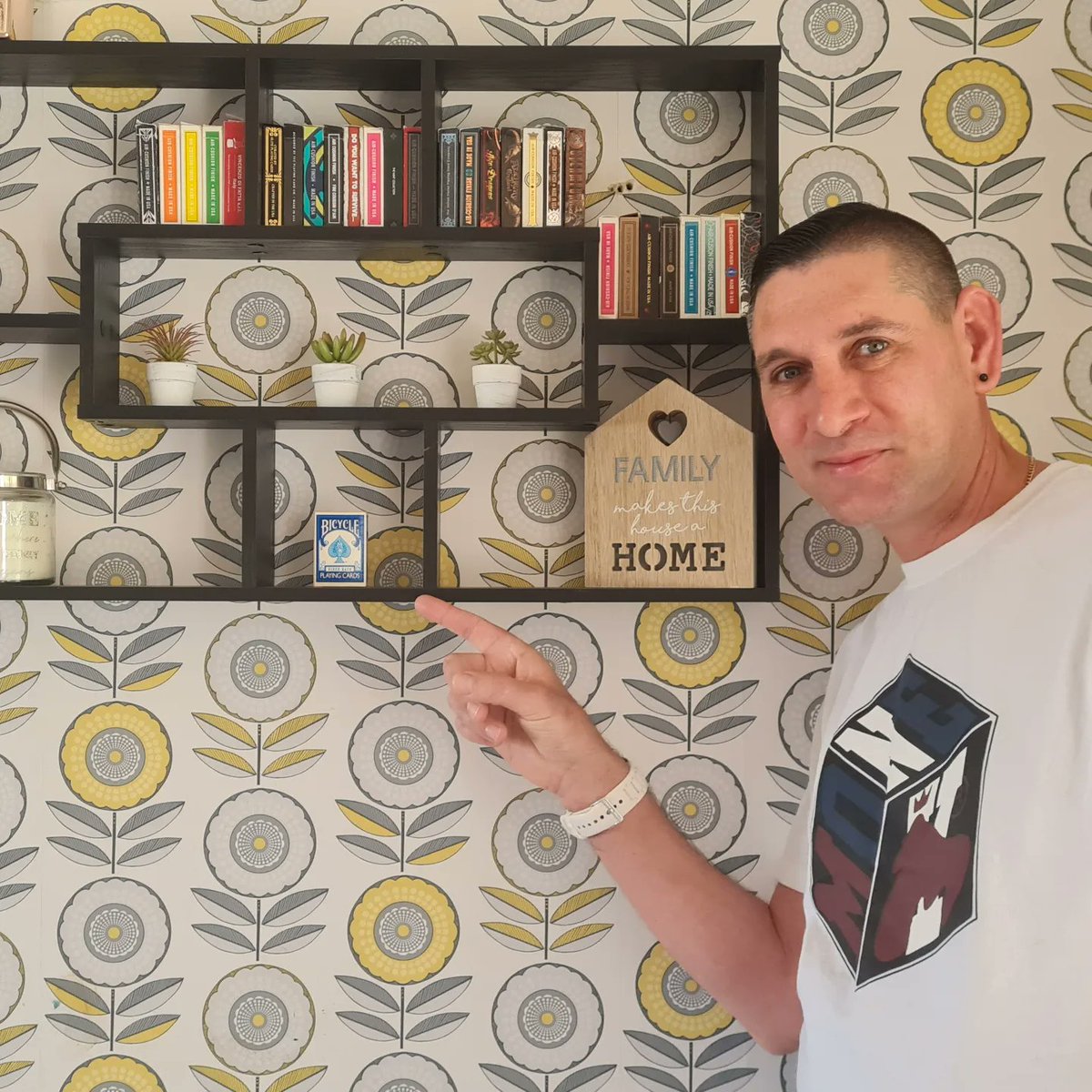 djnelsonbizzle's tweet photo. #BicycleCards #MiniPack 👌 #MagicWithBizzle 🎲 https://t.co/vXGy7N3RcJ