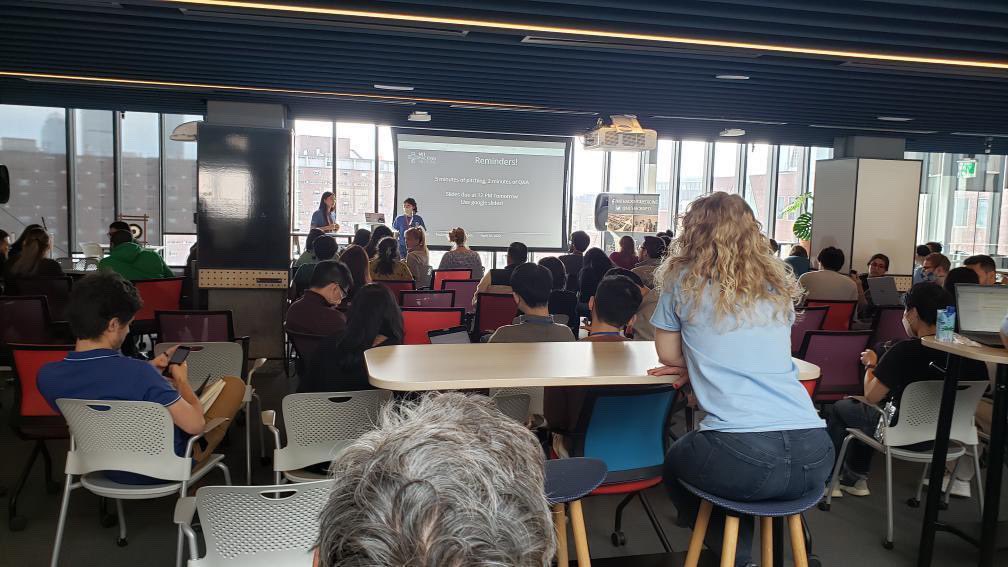 AmerAcadPainMed's tweet photo. Behind the scenes of #GrandHack22 from @salmanhirani - Participants learning how to give a pitch from @mithackmed leaders https://t.co/F22qhsjDH7