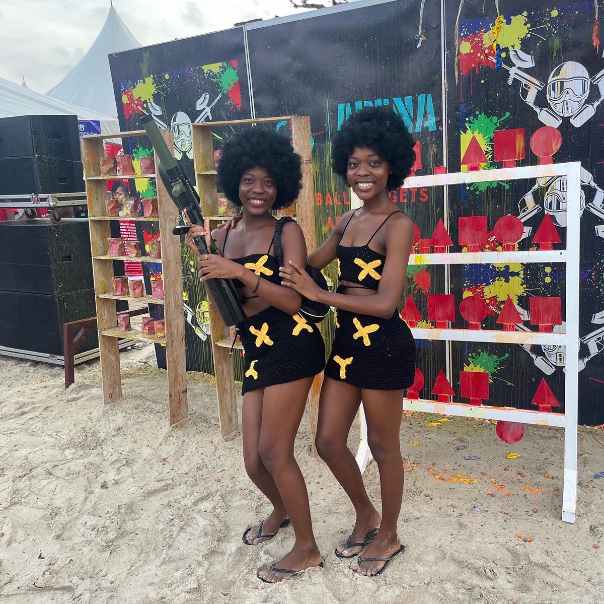 Arena51gh's tweet photo. Previews 4️⃣
@Arena51gh @the_vendorvault 
La Boma Beach 📍
Vendor Vault 2022 

🥫🔫💨🔥

#arena51gh #paintballworldwide #paintball #targetshooting #targetshootingpractice #ghana
#arena51gh #paintballlife #gh🇬🇭 #vendorvault2022 https://t.co/8ABu6f5ptO