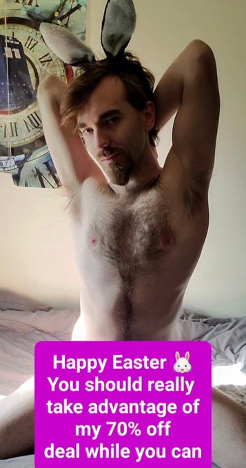 You wanted a rabbit for #Easter right?

https://t.co/VkFdJDepgj

#onlyfans #gaymer #Bunnysuit #bunnyears