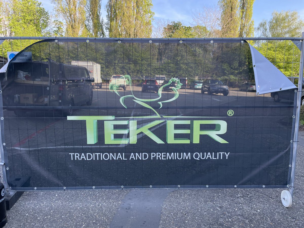 ChickenTeker's tweet image. Wat een dag gisteren!🤩
Een event waar we een jaar op hebben gewacht.🥳
Sultan Der Maanden maakt een verschil en is zeker niet te missen (een initiatief van @bindus_vzw ).👌🏽
Kom en bezoek Teker Chicken vandaag en morgen!😃
@cakzzmusic 

#sultandermaanden
#bindus
#ramazan 
#teker