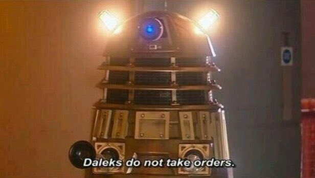 TharriesYT's tweet photo. one of the funniest #DoctorWho scenes ever https://t.co/PFzCsjQYU8