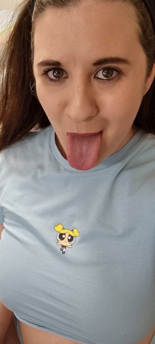 hi guys follow me on pornhub and follow me https://t.co/b526kpBBuq my onlyfan for free https://t.co/abYu71sw27 my<a href="/tag/merculedi"class="tags"><span>#merculedi</span></a>