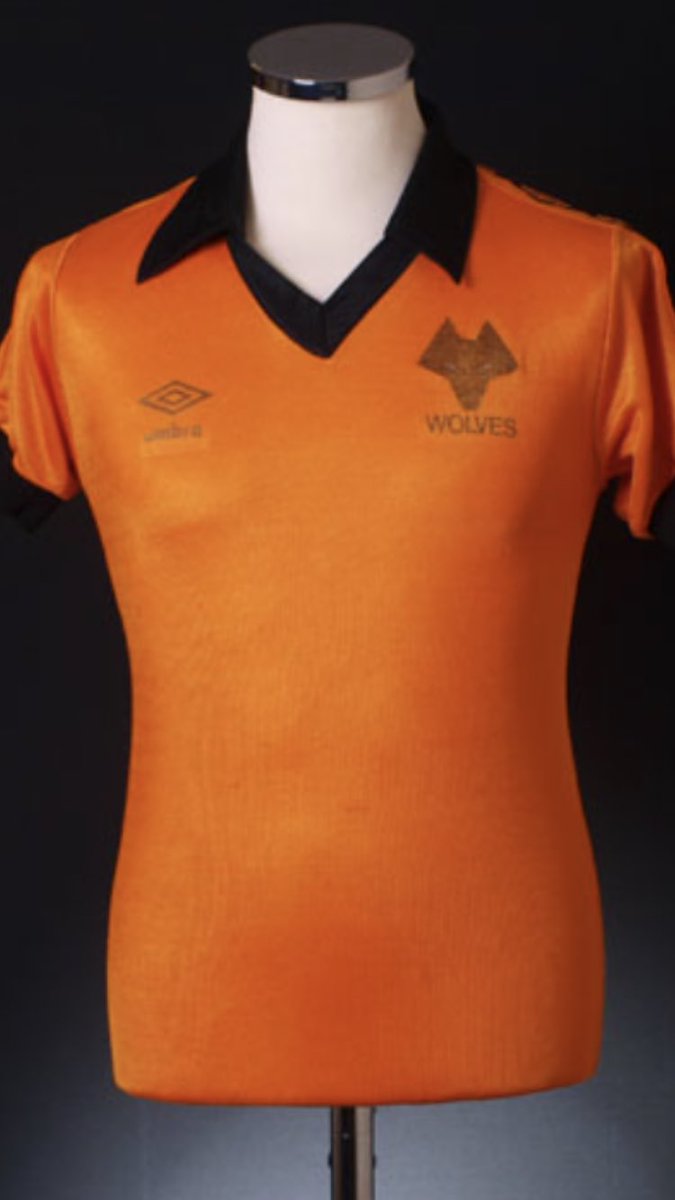 Mr_Ride's tweet photo. @talkSPORT Wolves and I supports Man Utd? 🤷🏼 https://t.co/0uVbVcBgRD