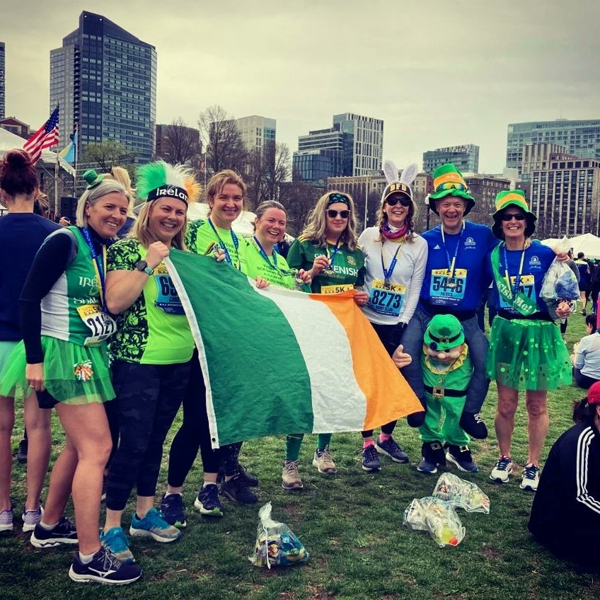 5th star Boston  ready 🥰🇮🇪 for the @IrishCancerSoc and @CMRF_Crumlin  #BostonMarathon #bostonstrong #BAA5K justgiving.com/fundraising/Al…