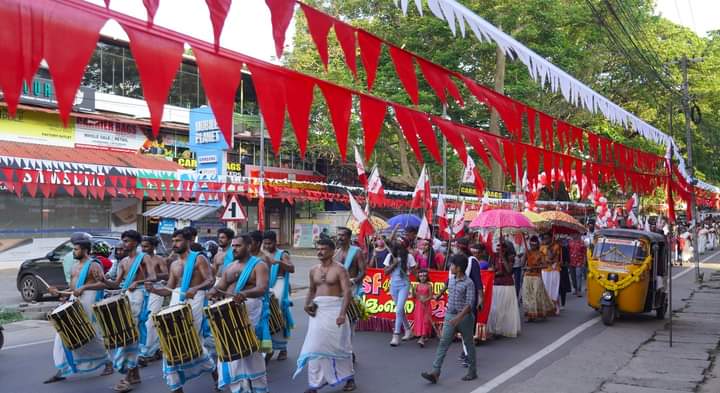 Com_Subhadeep's tweet photo. The 45th State Conference of AISF Kerala State Council will be held on 18-19 April in Alappuzha district of Kerala.
Today, A Promo Rally was organized on the eve of 45th AISF State Conference.
#State_Conference
#AISF
#Kerala https://t.co/5VpueNegs2