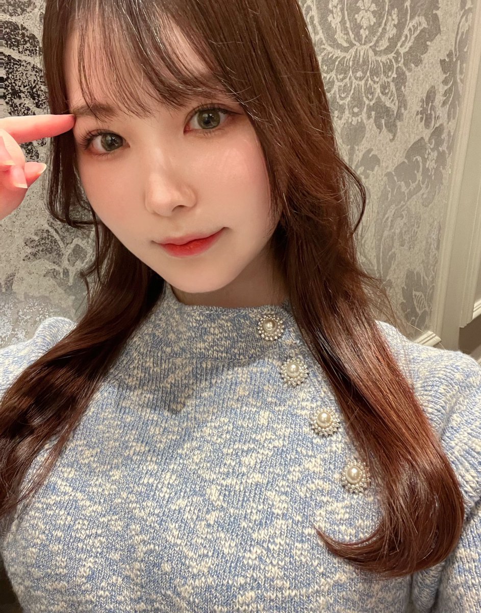 JAV_banget's tweet photo. coba tanyain ke org yg ngga pernah nge-jav, suruh tebak ini girlband idol apa pemain dorama https://t.co/ZoqjAhwE9M