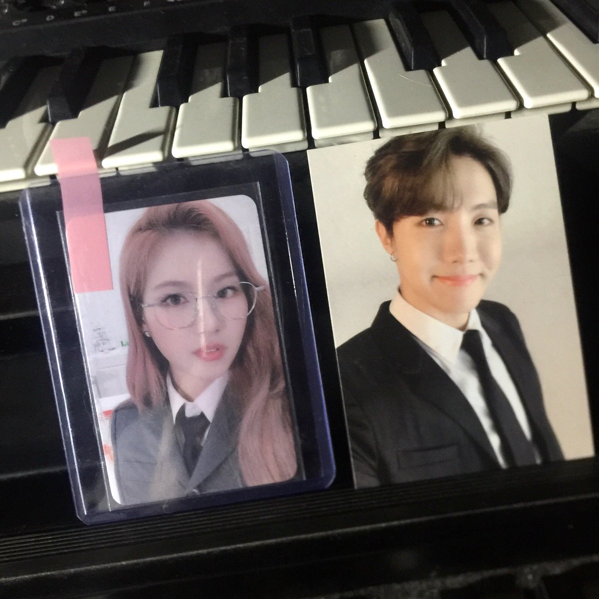 by_pitan's tweet photo. #pitantararan | ʕ•́ᴥ•̀ʔっ♡

kahapon pa talaga ‘to dumating pero ngayon lang ako nakauwi so...🤣

thank u so much @bratzsna. di mo na need magworry hahaha safe na safe nakauwi sakin si sana. thank u rin dito sa jhope pc. luv u mwaps.🥺❤️ https://t.co/YlqAjQj1Mr