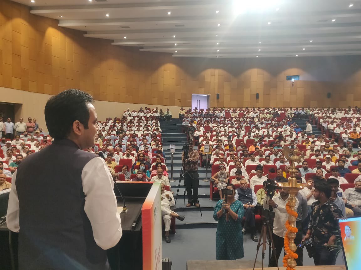 Pankaj Singh tweet media