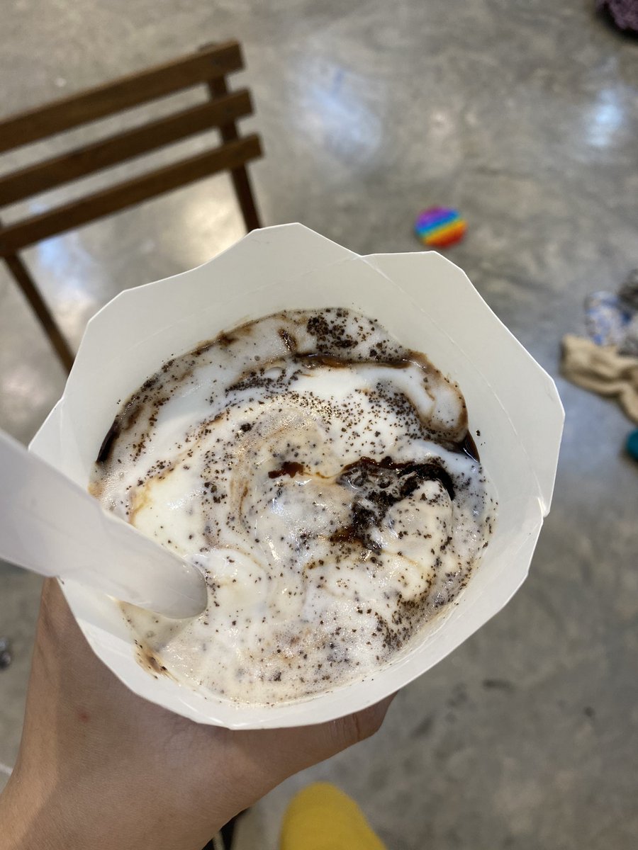 haffilda's tweet photo. @_alaskaaaa @McDonalds Sama, tak sama dgan org lain dapat . Aku cam apa dosa aque https://t.co/9MNPPdL6kN