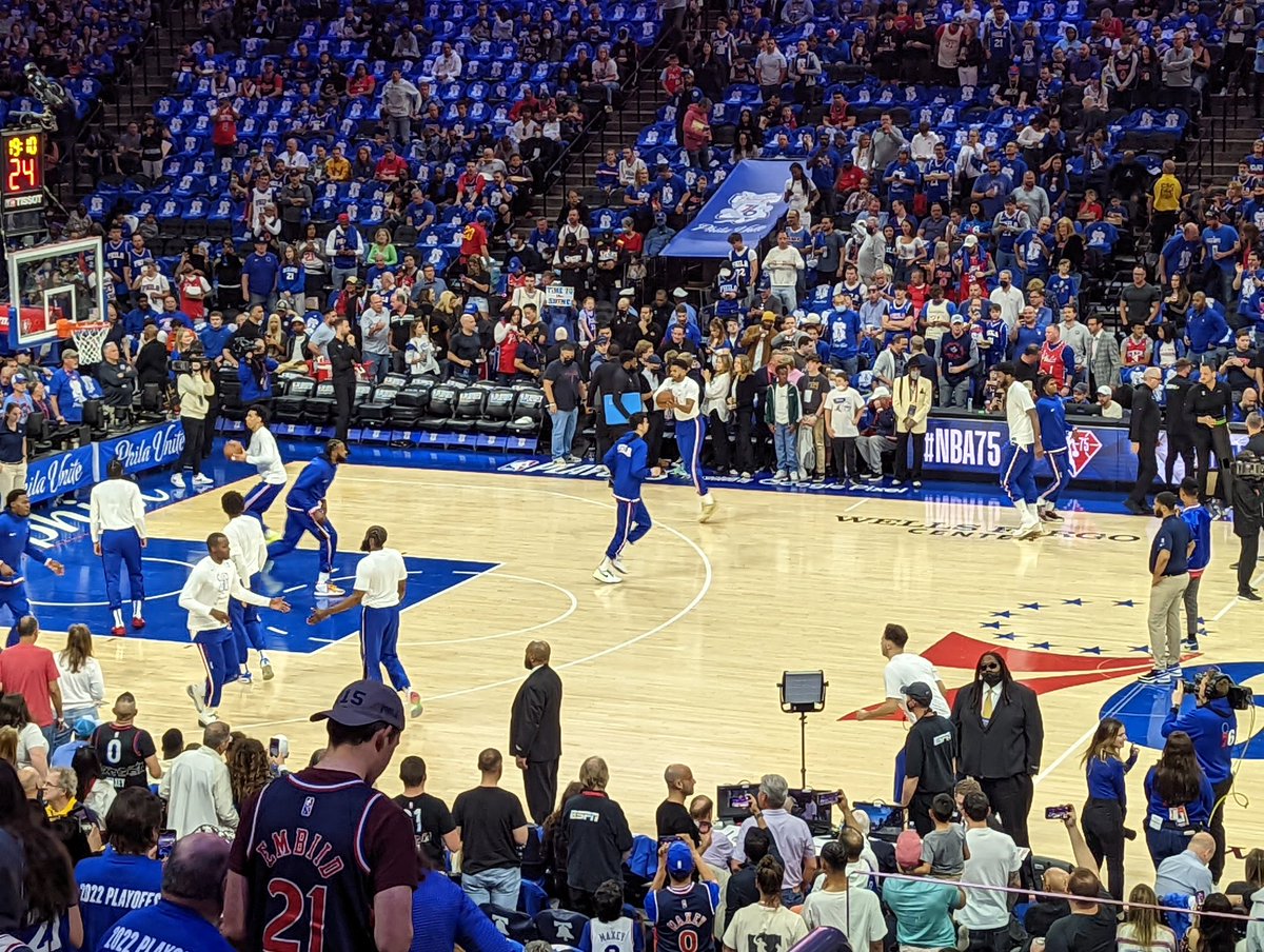 SeanKipple's tweet photo. Amazing seats, great W. Thanks @nbatopshot https://t.co/Cy4106YkbW