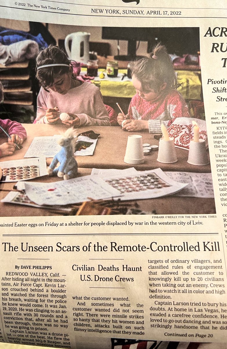 VFPNational's tweet photo. The Kill Cloud and the effects of modern war. There is no role in the military and in warfare that removes a human from being part of taking life. We must as a society decide to end war. And do it now
https://t.co/wK0dGzi3Nx
#notanothergeneration
#GiResistance
#StopTheKillCloud https://t.co/iePVYoSpSP