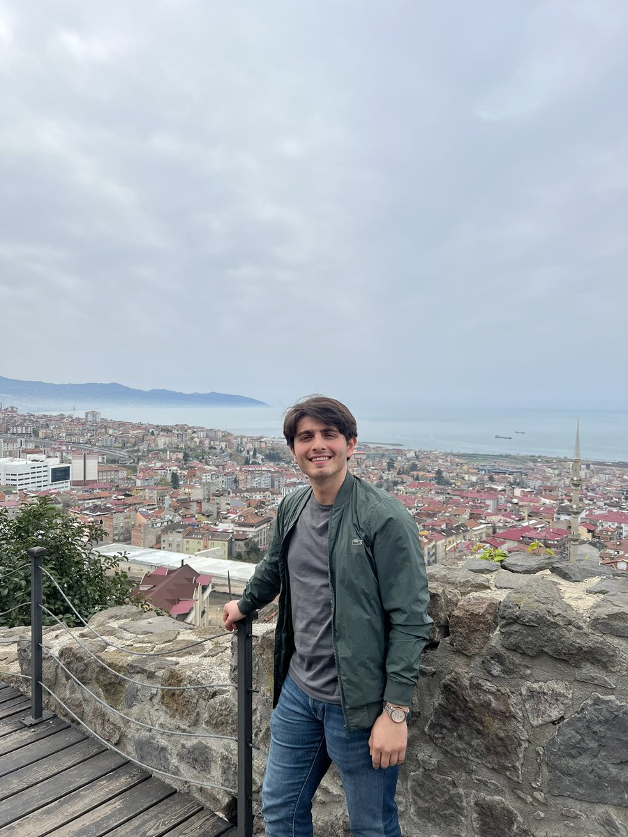 Sana bugün Kızlar Manastırı’ndan baktım Aziz Trabzon …❤️💙