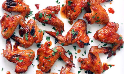 WCWingContest's tweet photo. HAPPY EASTER FROM MEMPHIS, Tennessee
*
What goes great with HOT WINGS?
*
Sweet tea, pecan pie, 
and some homemade wine
*
Get all that and more October 22nd in Memphis on Tiger Lane
*
https://t.co/ds6uuDPfAj
*
#Memphis #hotwings #cookoffs #bbq #festivals 
#goodeats  #funinmemphis https://t.co/W84WkCuR94