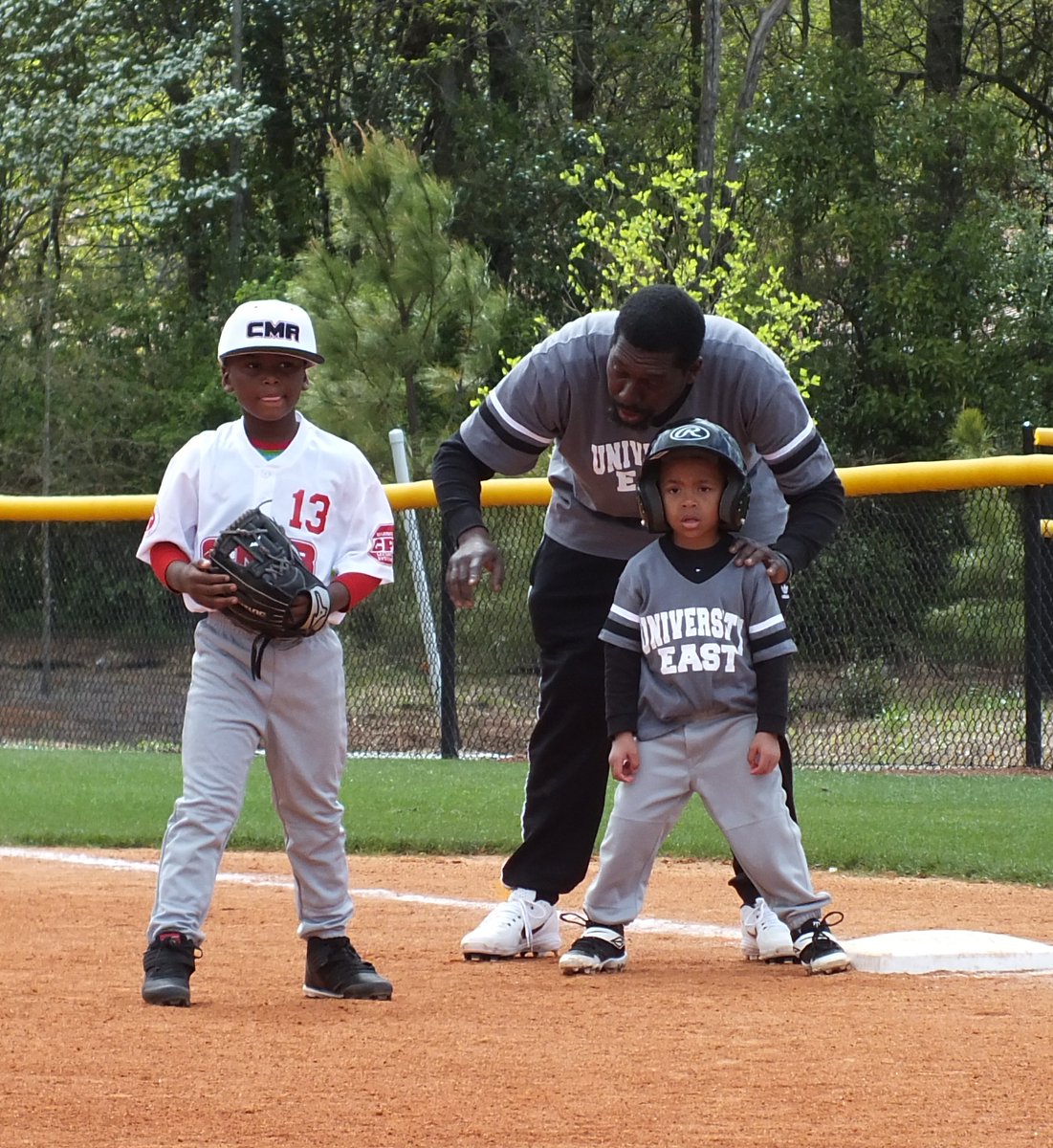 carolinasmetroreds tweet media