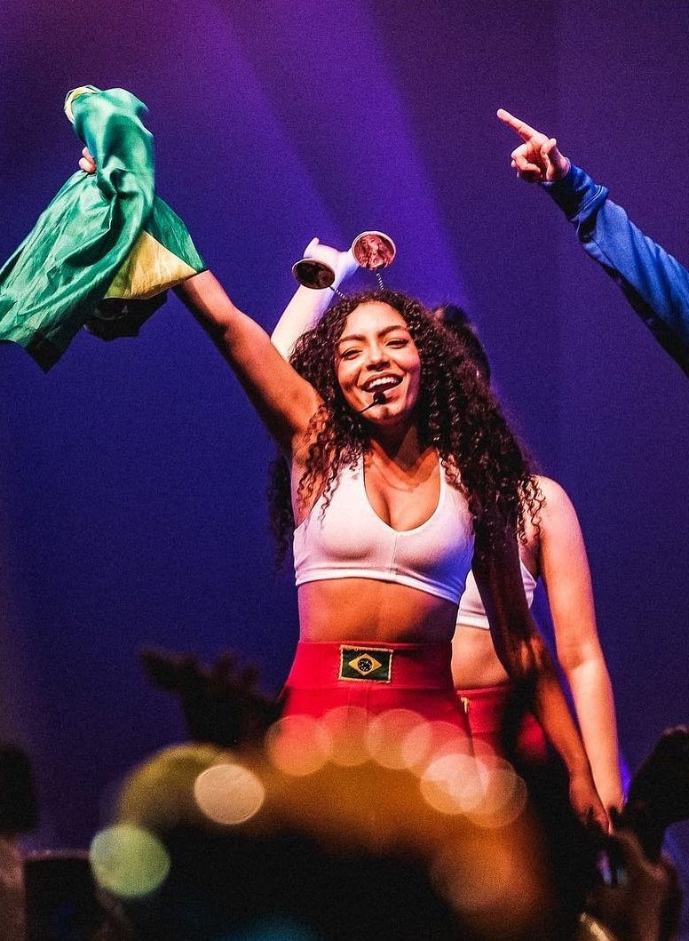 kaiobitte's tweet photo. @clairozip @tracklist atriz, cantora, dubladora, apresentadora, dançarina, modelo, 500 milhões de views em uma música SOLO no yt... tá bom ou quer mais? https://t.co/2Iql4eYAmm