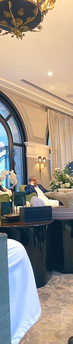 ibrahimhmurad's tweet photo. Participated in an iftar &amp; dinner with the Chief of Army Staff, General Qamar Javed Bajwa, and 20 leading businessmen of Pakistan. 

He stressed upon economic security’s link with national security &amp; vice versa. Asked businessmen to diversify, focus on IT, make money but pay tax https://t.co/mzbkgRBo7d