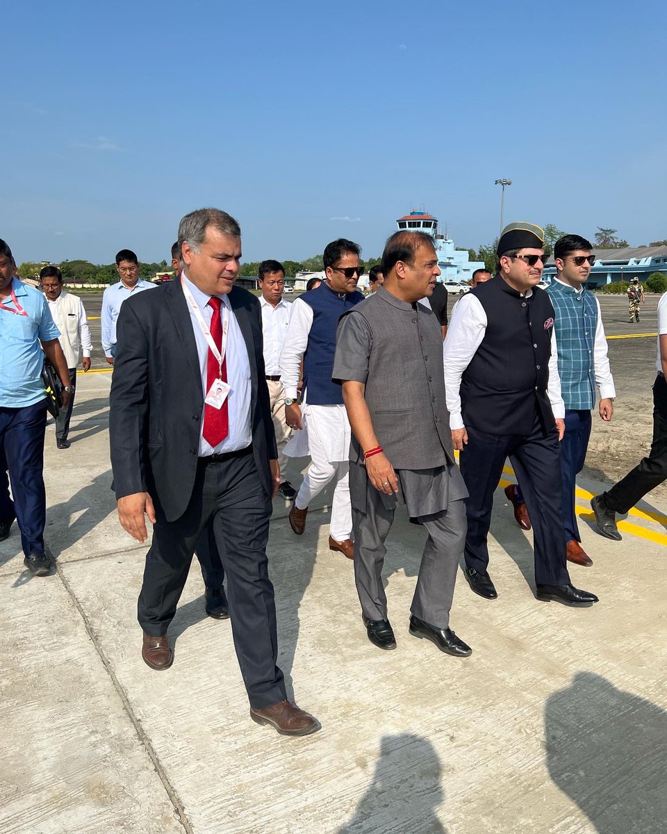 RedBirdAviation's tweet photo. Lilabari : The newly created History by Redbird.
India's largest FTO, recently opened a new base at Lilabari, India's first Flying Training Academy in North East Region. #RedbirdAviation #LilabariAirport #Assam #Northeast #LargestFTO #NewIndia #RedbirdFlightTrainingAcademy https://t.co/cjWqnCDVpY
