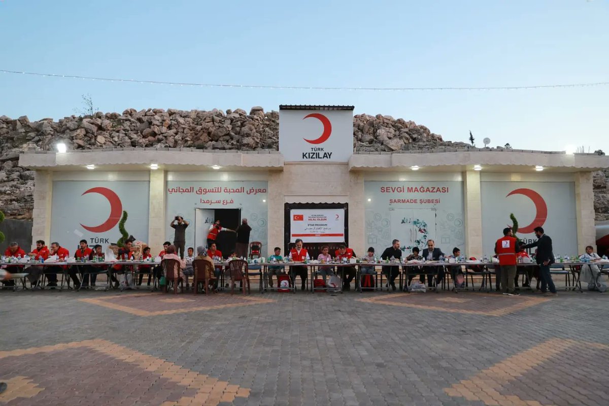 Türk Kızılay International tweet media