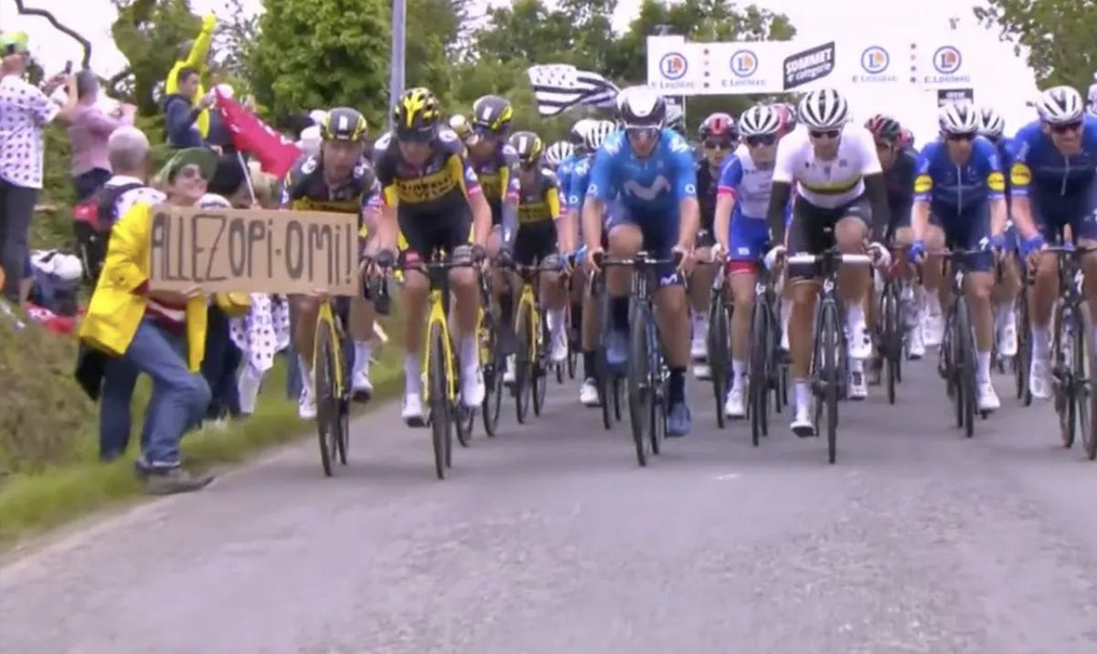 How much you wanna bet this dude’s nickname is Opi? #ParisRoubaix