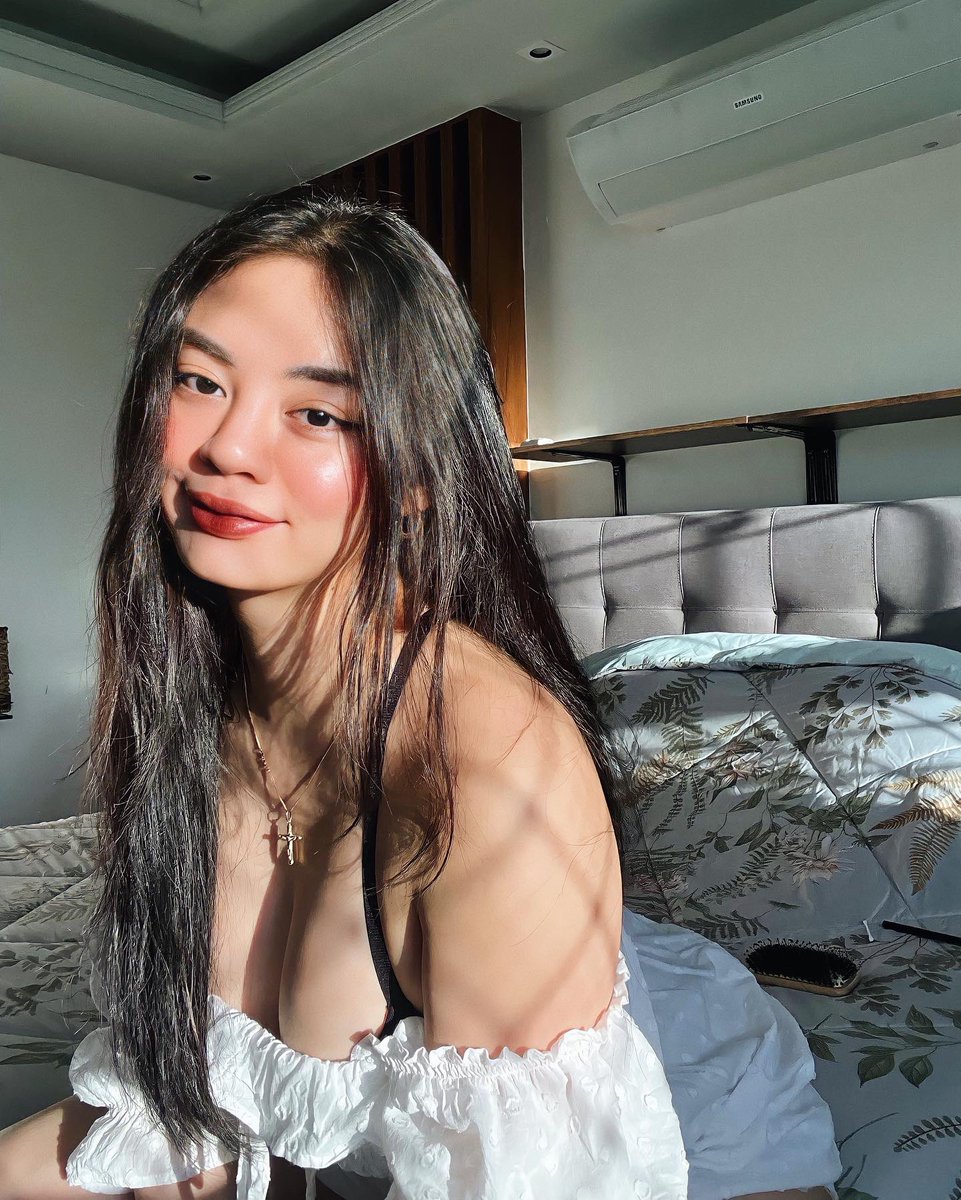 camilltrinidad's tweet photo. 🌷🤍 https://t.co/b5ZNvjGAs2