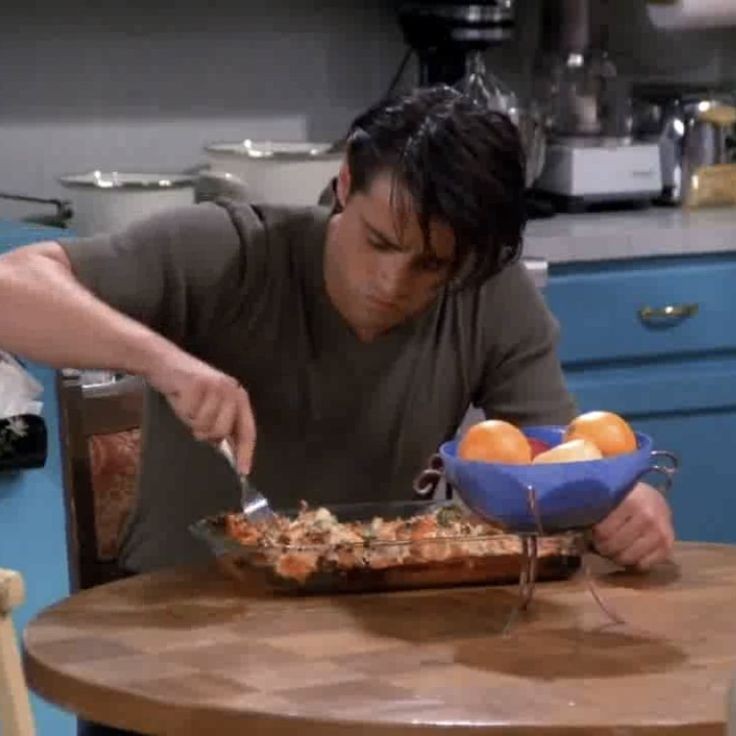 nocntxtribbiani tweet picture