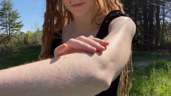Just sold! Hairy arms ASMR https://t.co/2xM7JzPkKQ #MVSales https://t.co/Q1xQGLrnFF<a href="/tag/mvsales"class="tags"><span>#mvsales</span></a>