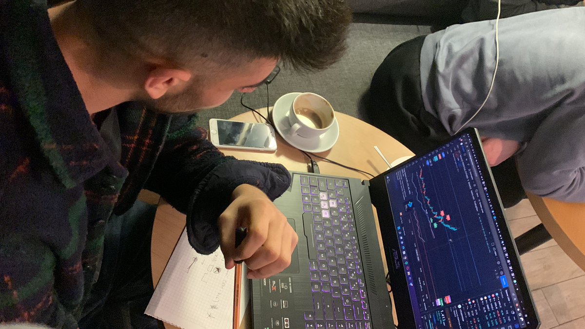 Kripto ekin biz yol göstermeye devam ediyor varlığın eksik olmasın <a href="/ekin_akbyk/">Ekin</a>