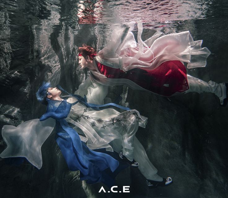 I can't fit them all into one tweet, but these... A.C.E + water = perfection
@official_ACE7 #ACE