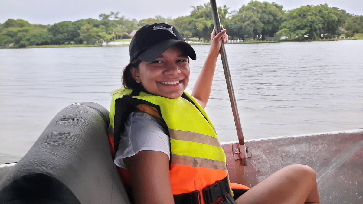 WalbertoDomngu1's tweet photo. Muy feliz de estar comportiendo con mi familia los lugares hermosos de nuestro pais. La ciénaga de ayapel espectacular. https://t.co/s6uz338iIj