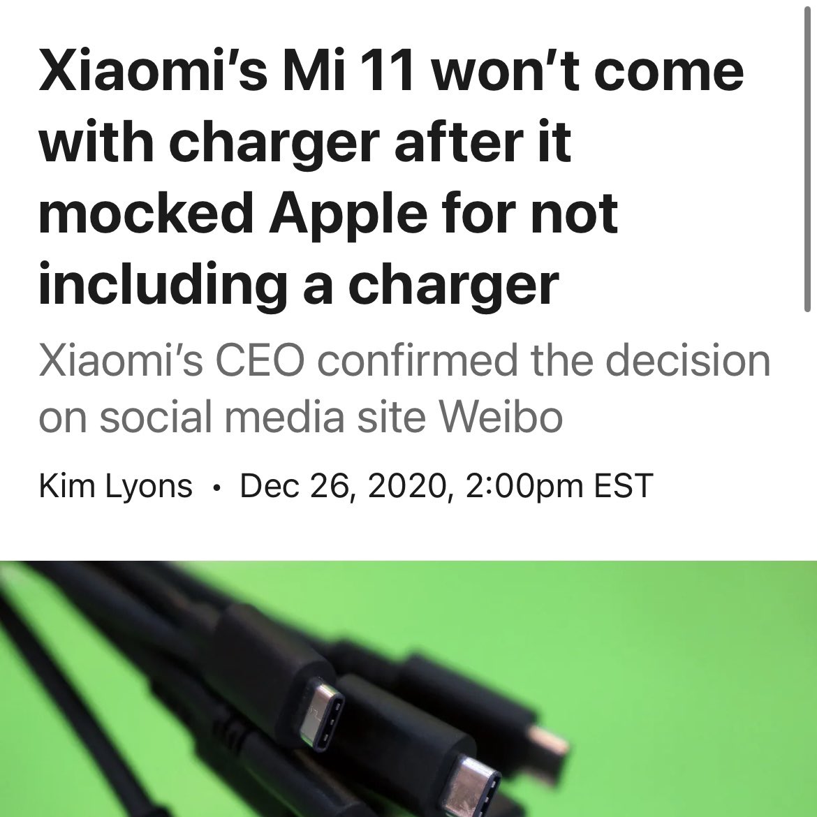 RealJoseph123's tweet photo. Apple: *Removes Charger*
Everyone Else: *Mocks Apple*

Also Everyone Else: https://t.co/GbEY3T9a9G