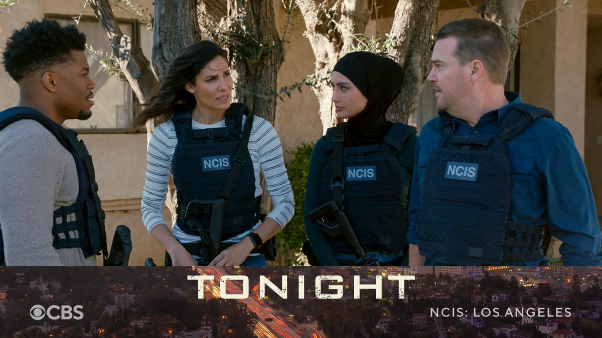 NCISLA's tweet photo. Alright squad, time for a team huddle. Whoever's tuning in tonight at 9/8c for an all-new episode of #NCISLA, raise your hand ✋. https://t.co/oDOi7t7ZY9