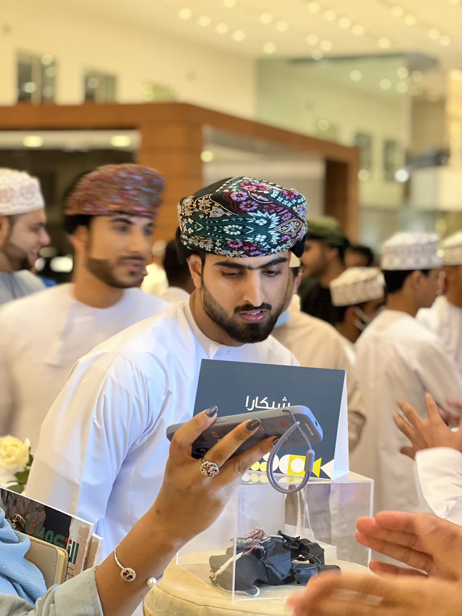 chikara_om's tweet photo. مقتطفات من اليوم الثالث لمعرض الشركات الطلابية 🌟.

@Injaz_Oman @EIC_UTAS 
#انجاز_عمان
#معرض_الشركات_الطلابية https://t.co/ftFVKrMUFO