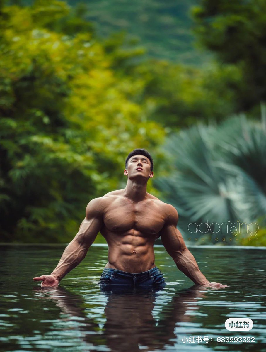 thosefabulous's tweet photo. 陆恒 bt adonisjing #Chineseboy #Chineseguys #Chinesehunk #Chinesemuscle #asianboy #asianguys #asianhunk #asianmuscle https://t.co/cpcsRHaZwg